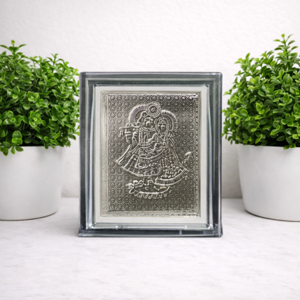 silver photo frame