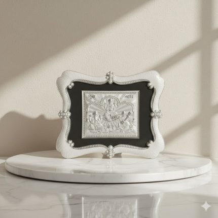 silver photo frame